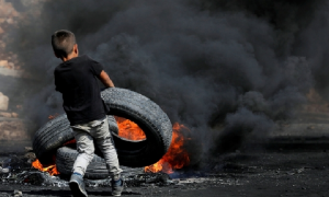 Potret Keberanian Anak Palestina Lawan Tentara Zionis Israel 2
